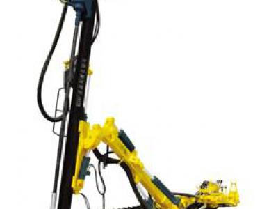 KC140型露天潜孔钻车